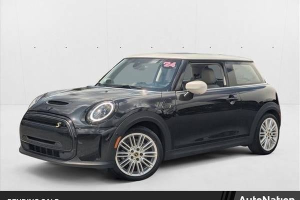 2024 MINI Hardtop 2 Door Cooper SE Hatchback