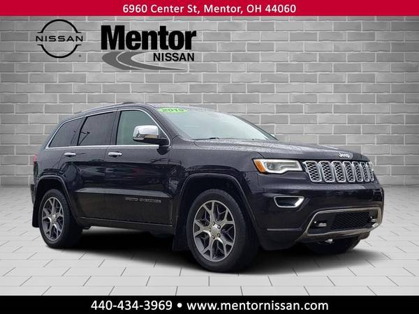 Jeep Grand Cherokee with VIN: 1C4RJFCG9KC590507