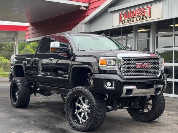 GMC Sierra 2500HD with VIN: 1GT120E85FF573141