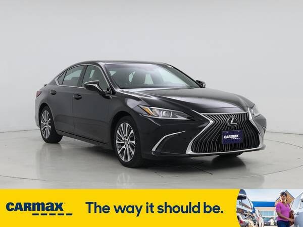 Lexus ES 350 with VIN: 58ADZ1B18MU106363