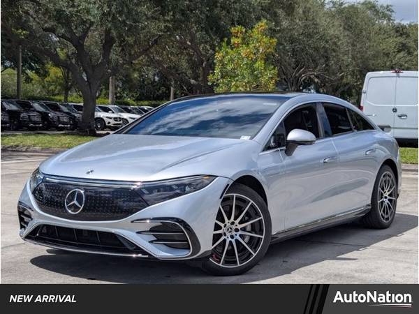 Mercedes-Benz EQS with VIN: W1KCG2DB0NA003763