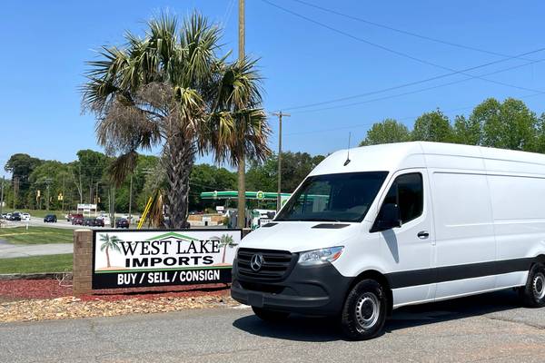 2023 Mercedes-Benz Sprinter 2500 170" WB Cargo