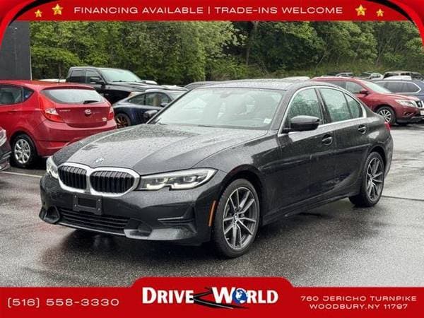 BMW 3 Series with VIN: WBA5R1C58KAK06671
