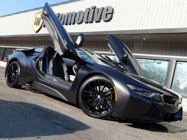 BMW i8 with VIN: WBY2Z6C59K7D41675