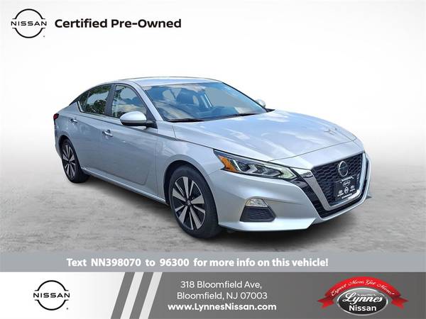 Nissan Altima with VIN: 1N4BL4DV6NN398070