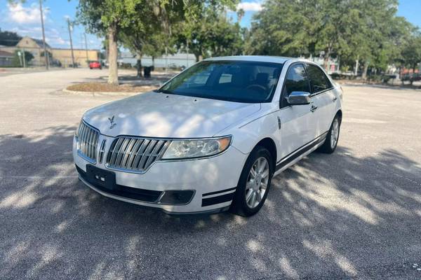 2010 Lincoln MKZ Base