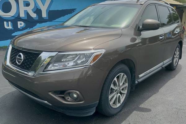 2015 Nissan Pathfinder SL