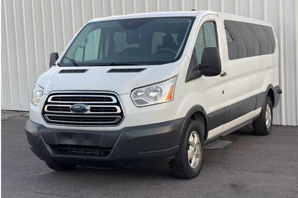 2018 Ford Transit Wagon 350 XLT Low Roof