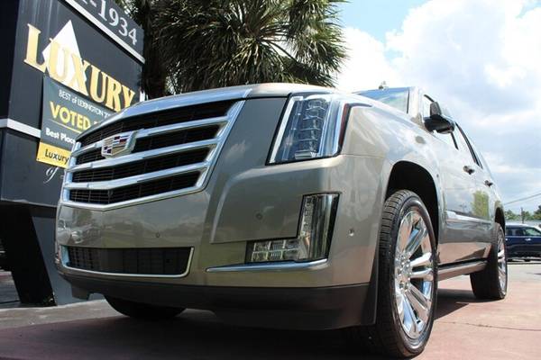 Cadillac Escalade with VIN: 1GYS4CKJ0KR165236