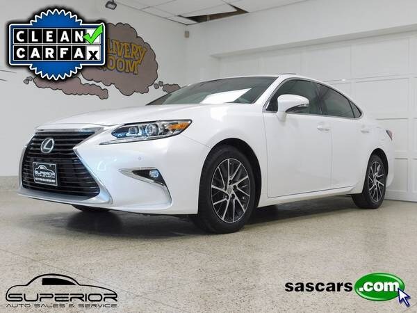 Lexus ES 350 with VIN: 58ABK1GG0GU023376