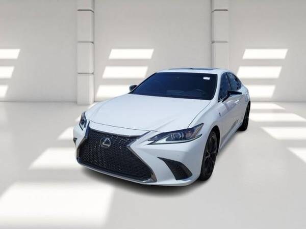 Lexus ES 350 with VIN: 58AGZ1B15NU124270