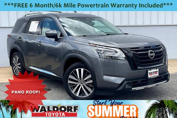 Nissan Pathfinder with VIN: 5N1DR3DK8NC245473