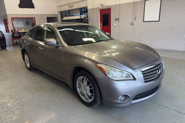 2013 INFINITI M M37x