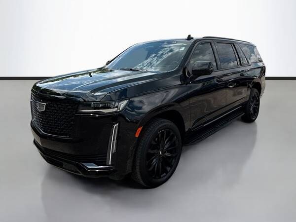 Cadillac Escalade ESV with VIN: 1GYS4KKL8NR315125