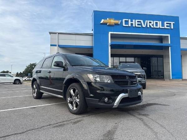 Dodge Journey with VIN: 3C4PDDGG5FT611957