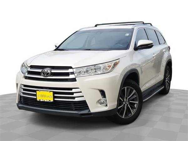 Toyota Highlander with VIN: 5TDKZRFH9KS567744
