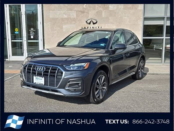 Audi Q5 with VIN: WA1BAAFY2M2022661