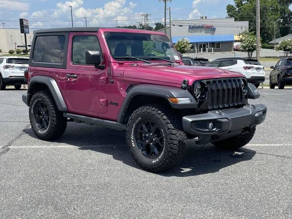 Jeep Wrangler with VIN: 1C4GJXAN2NW145432