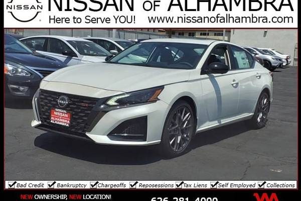 2023 Nissan Altima VC-T SR