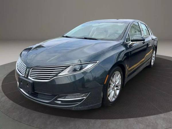 Lincoln MKZ with VIN: 3LN6L2J9XFR625097