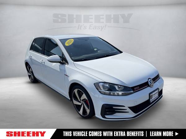 Volkswagen Golf GTI with VIN: 3VW5T7AUXLM007656