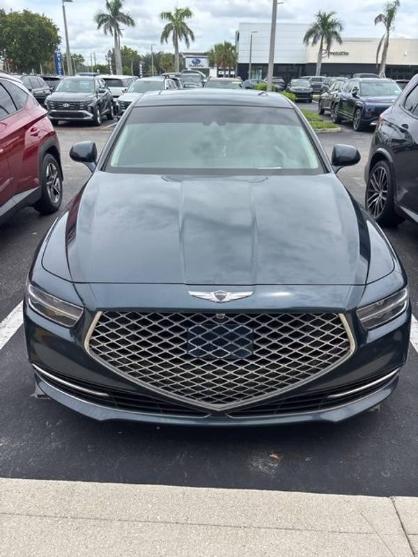 Genesis G90 with VIN: KMTF54PH7NU095379