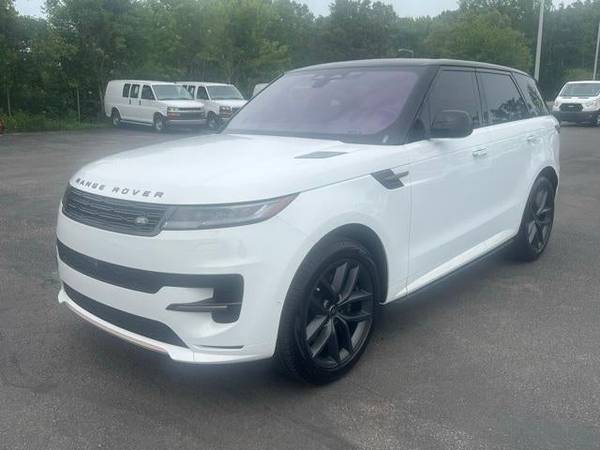 Land Rover Range Rover Sport with VIN: SAL1L9FU5PA133084
