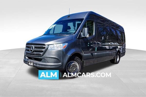 2022 Mercedes-Benz Sprinter 4500 170" WB Crew Diesel