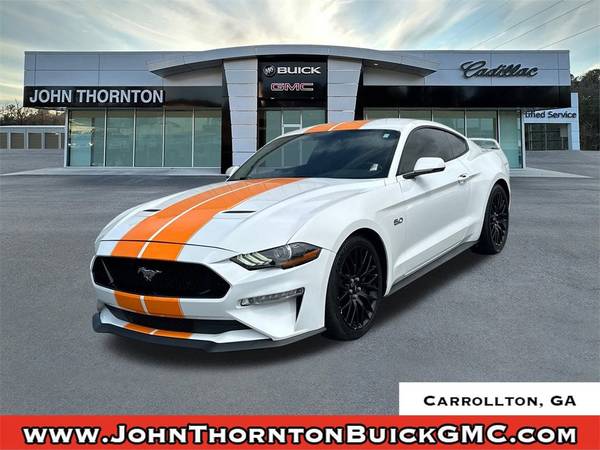Ford Mustang with VIN: 1FA6P8CF3K5123033