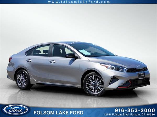 Kia Forte with VIN: 3KPF54AD9RE774255