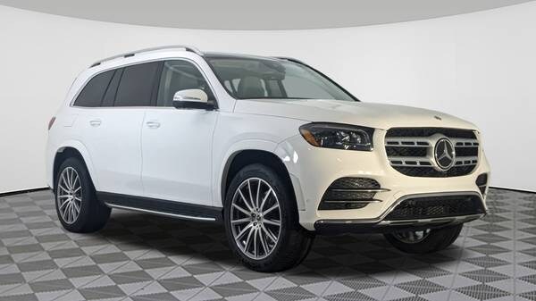 Mercedes-Benz GLS-Class with VIN: 4JGFF5KE8NA668284