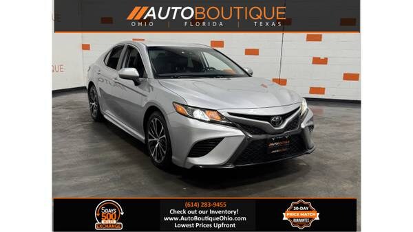 Toyota Camry with VIN: 4T1G11AK8LU943425