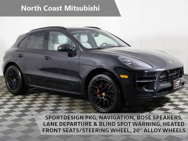 Porsche Macan with VIN: WP1AG2A54MLB52789