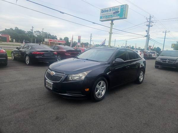 Chevrolet Cruze with VIN: 1G1PC5SB2E7455795