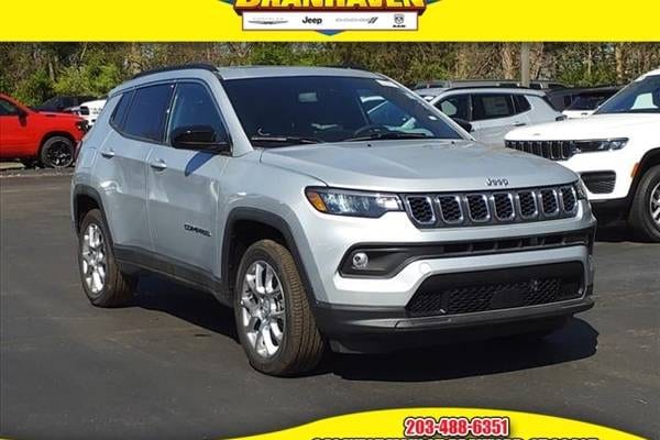 2024 Jeep Compass Latitude Lux