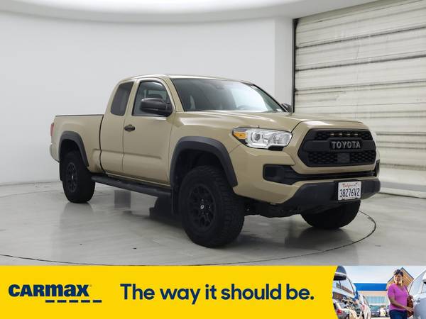 Toyota Tacoma with VIN: 5TFSZ5ANXKX209360