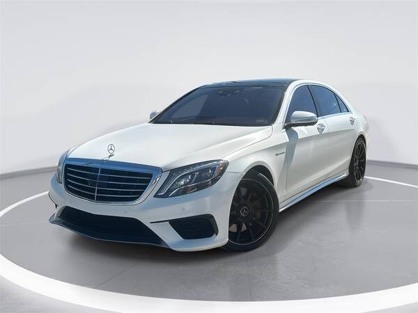 Mercedes-Benz S-Class with VIN: WDDUG7JB9FA110270