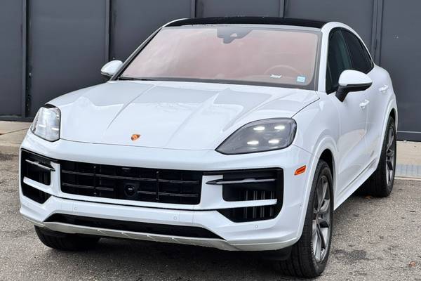 Certified 2024 Porsche Cayenne Coupe Base