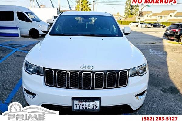 2017 Jeep Grand Cherokee Laredo