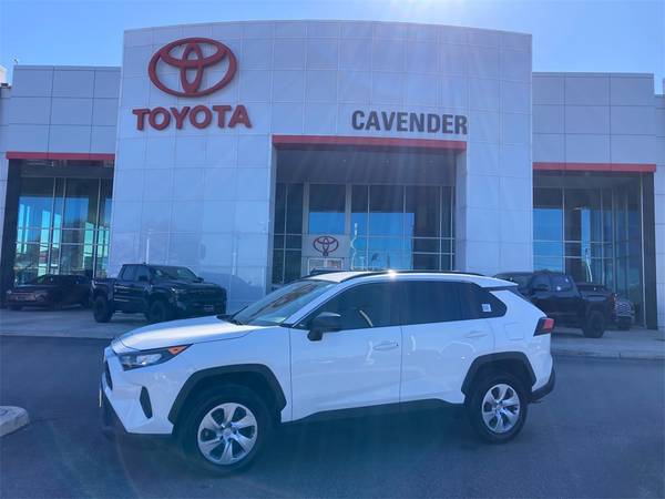 Toyota RAV4 with VIN: 2T3H1RFVXMW141912