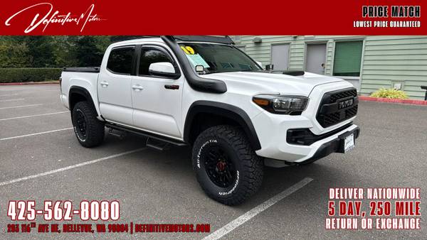 Toyota Tacoma with VIN: 5TFCZ5AN2KX176410