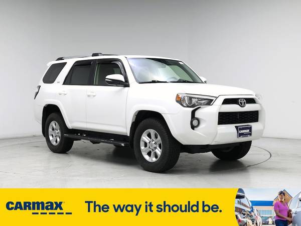 Toyota 4Runner with VIN: JTEBU5JR0K5621702