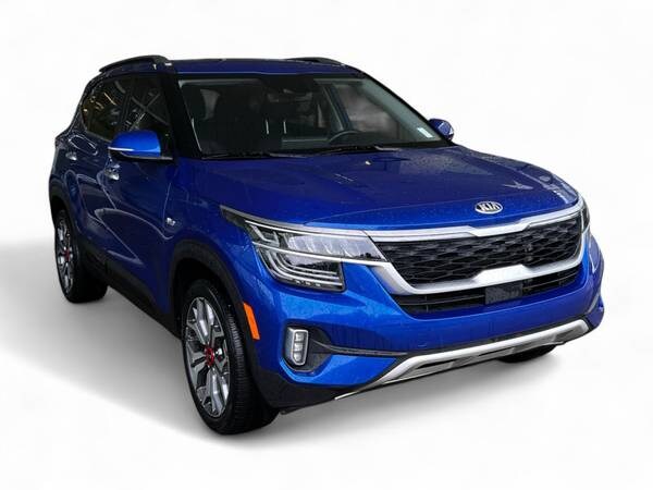 Kia Seltos with VIN: KNDETCA29M7042632