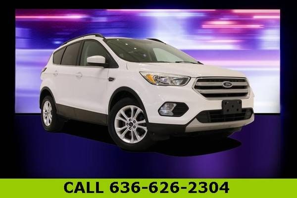 Ford Escape with VIN: 1FMCU9GD8JUB17068