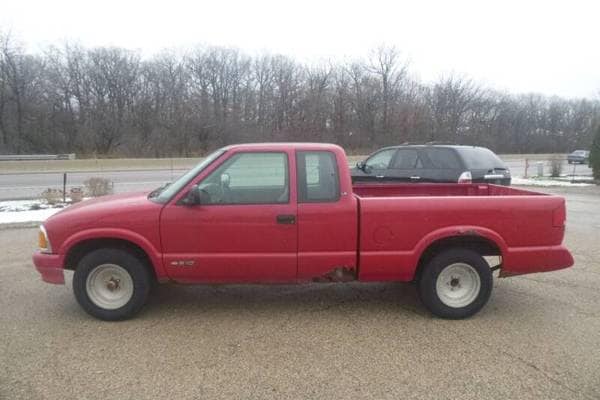 1995 Chevrolet S-10 LS  Extended Cab