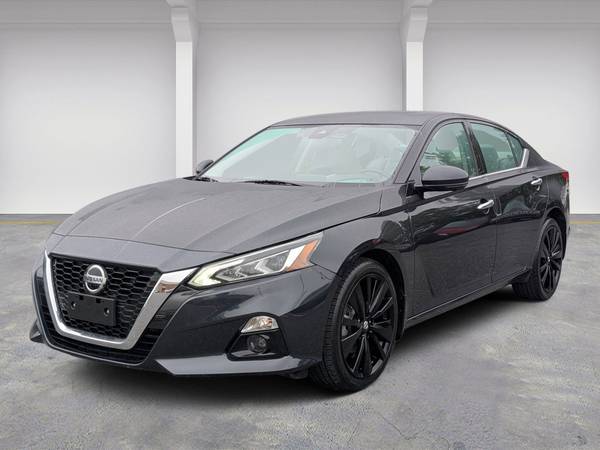 Nissan Altima with VIN: 1N4BL4FW0NN393954
