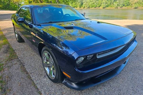 2014 Dodge Challenger R/T Coupe