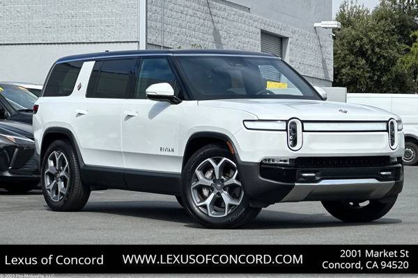 Rivian R1S with VIN: 7PDSGBBA4RN032917