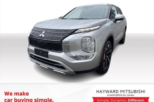 2023 Mitsubishi Outlander PHEV SE