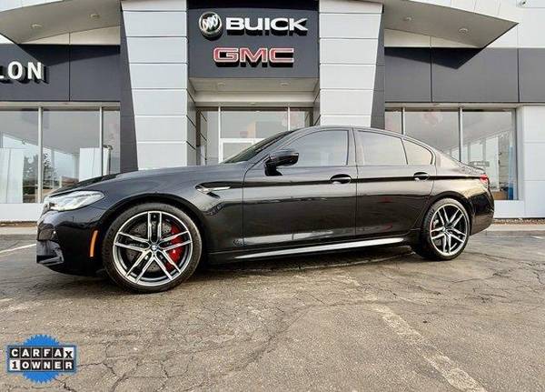 BMW M5 with VIN: WBS83CH08NCH78435